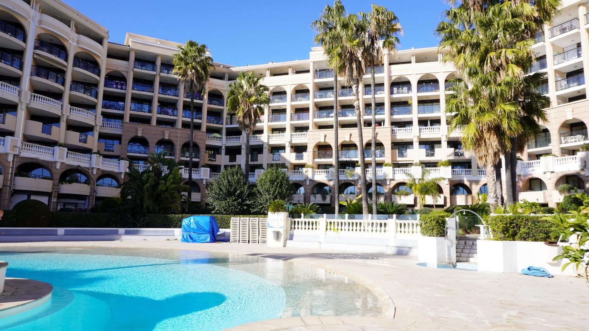 Appartement 556, Vue Mer Et Piscine By Palmazur Vacances Cannes Exterior photo